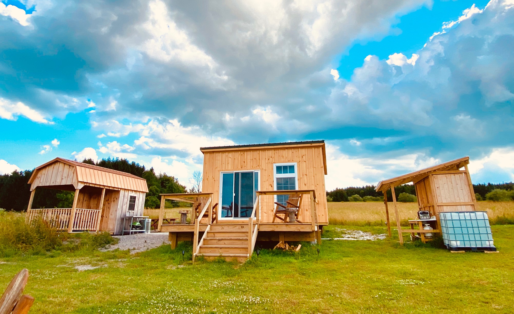 Stargazer Glamping Cabin exterior at FLX Glamping on O-Neh-Da Vineyard